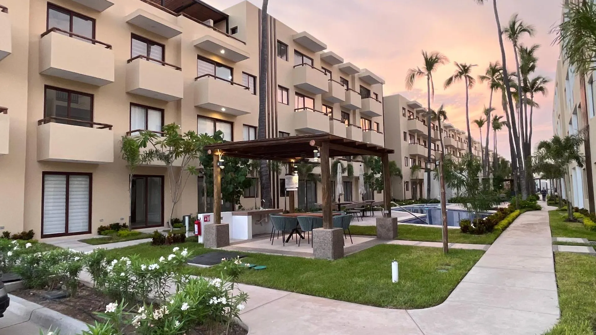 Fantastico Depa En Cerritos Oceanna Frente Al Mar ! - 237 Ab - 0*, Mazatlan